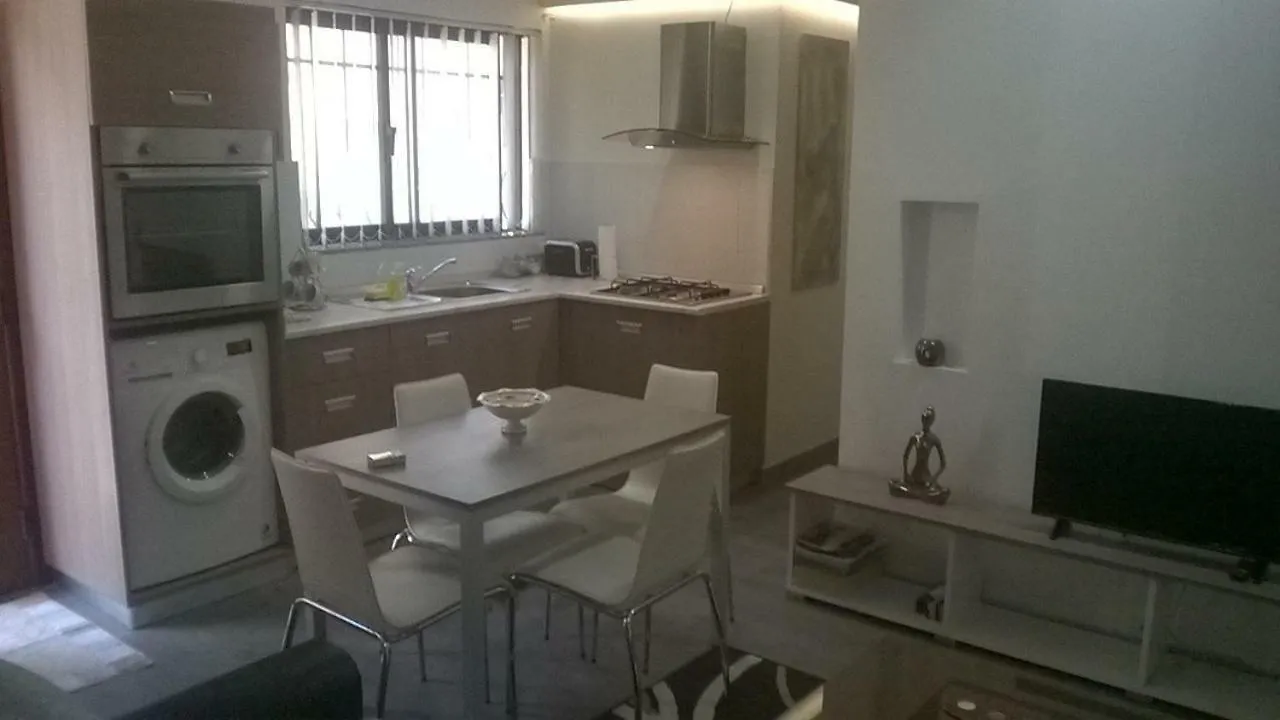 Private Village Apartment Kirkop Malta