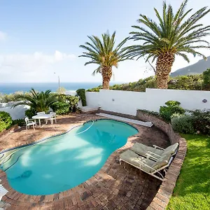 https://mountain-villa-camps-bay.hotels-capetown.com